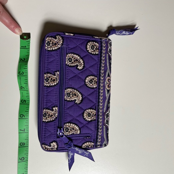 Vera Bradley Purple Paisley Shoulder Bag and Wallet - Picture 7 of 10